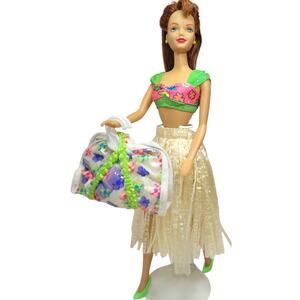 1999 Hawaii Midge #24617 ReDressed, ReAccessorized With Grass Skirt & Beach Bag